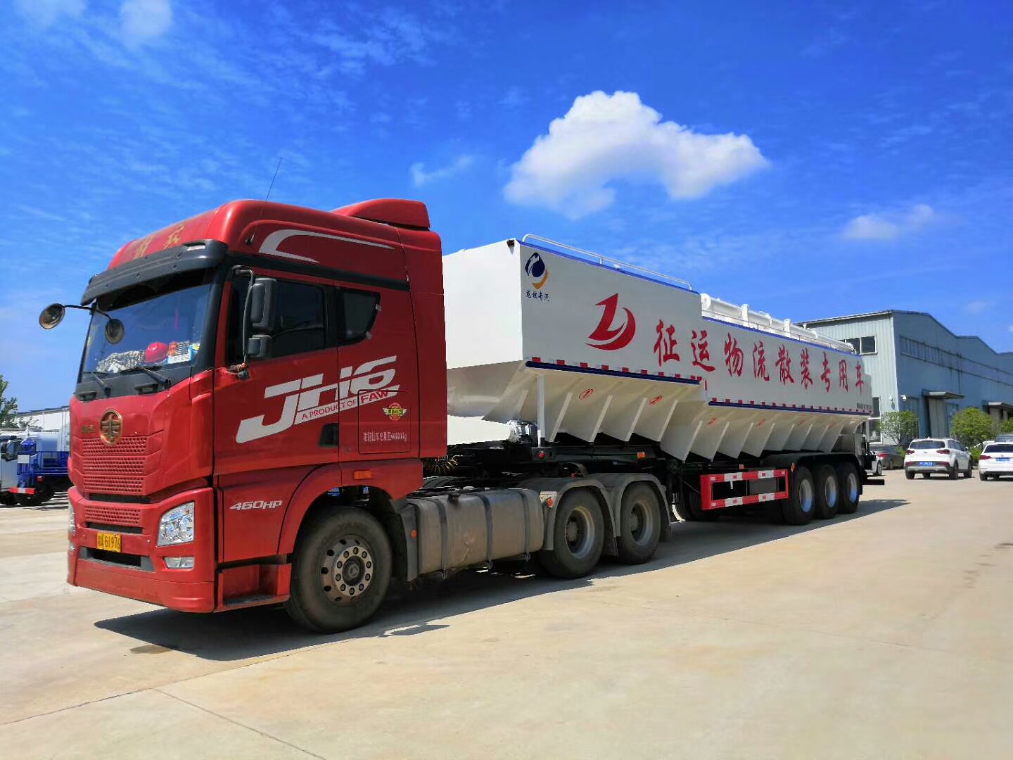 30噸_60方散裝飼料半掛車(chē)廠價(jià)直銷(xiāo)138 8688 7089